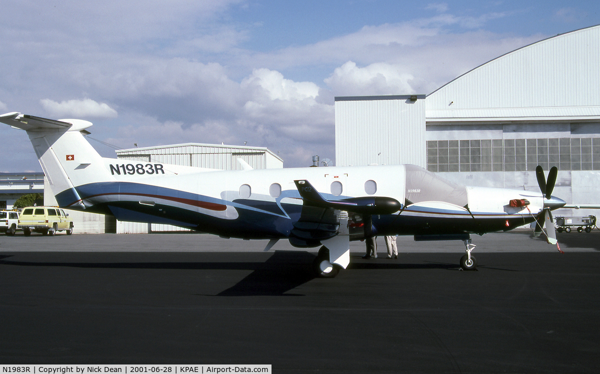 N1983R, 1999 Pilatus PCXII/45 C/N 285, KPAE