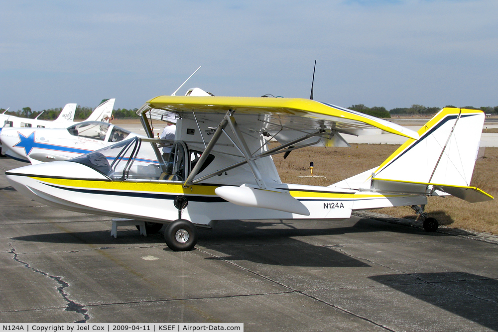 N124A, 2008 Progressive Aerodyne Searey C/N 1MK442C, Sebring light sport expo