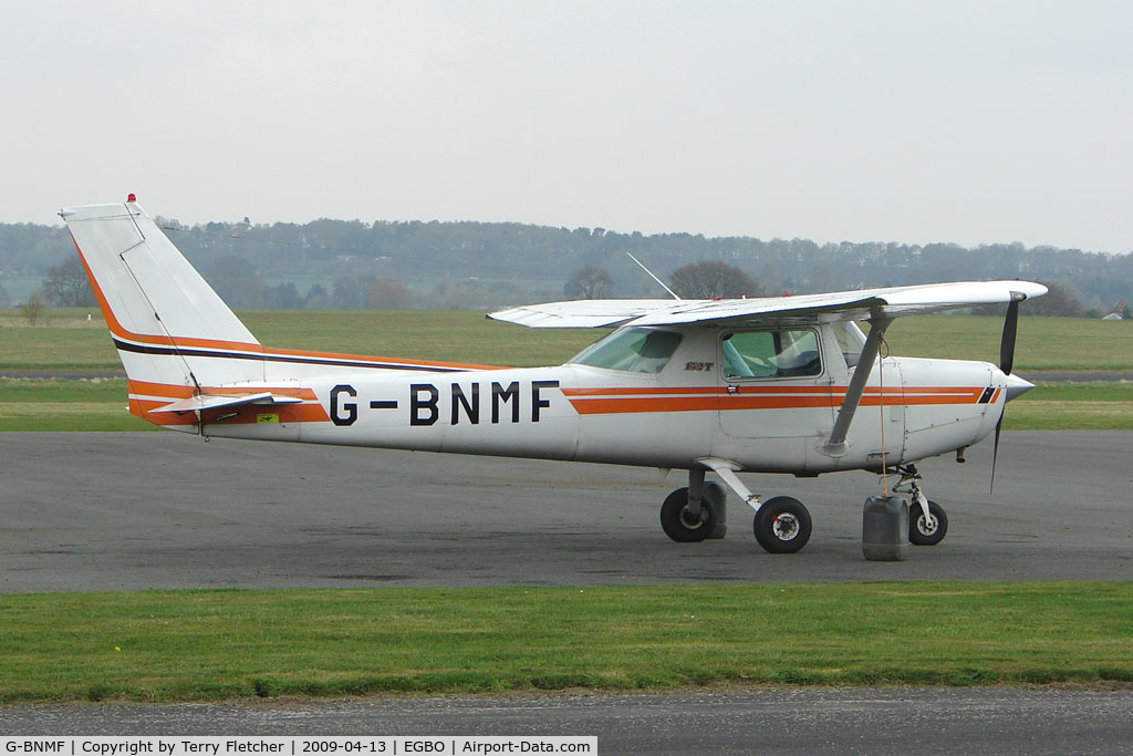 G-BNMF, 1982 Cessna 152 C/N 152-85563, Cessna 152 at Wolverhampton 2009 Easter Fly-In day