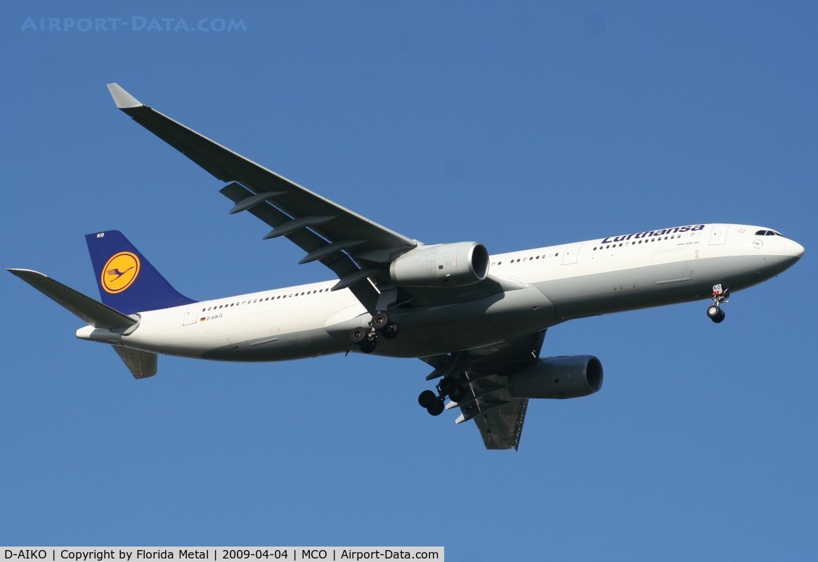 D-AIKO, 2009 Airbus A330-343X C/N 989, Lufthansa A330-300