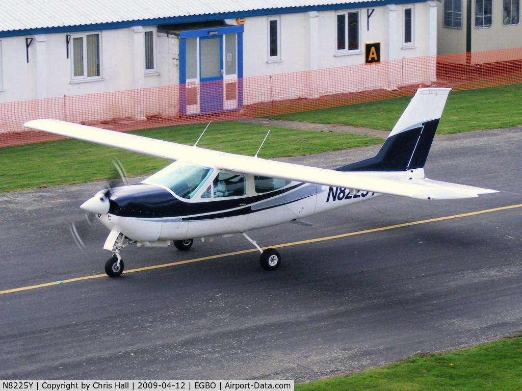 N8225Y, 1977 Cessna 177RG Cardinal C/N 177RG1247, privately owned