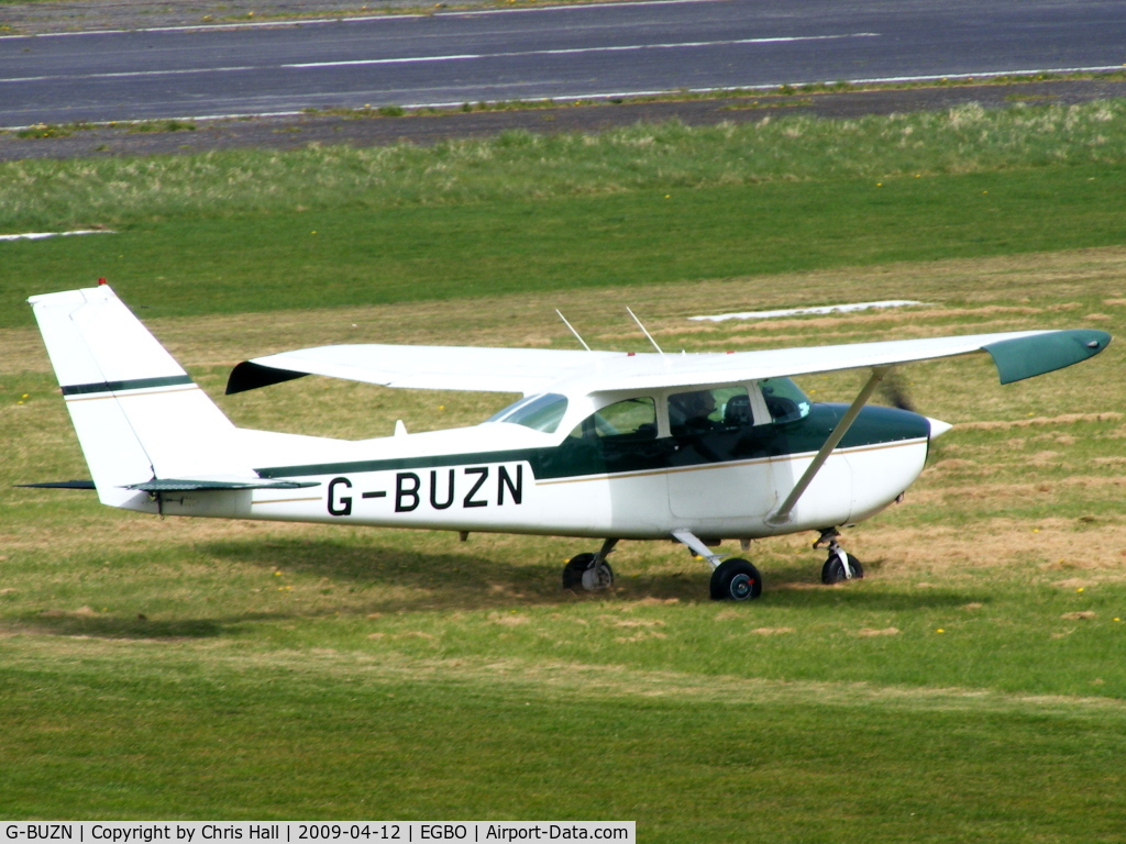 G-BUZN, 1967 Cessna 172H C/N 17256056, privately owned