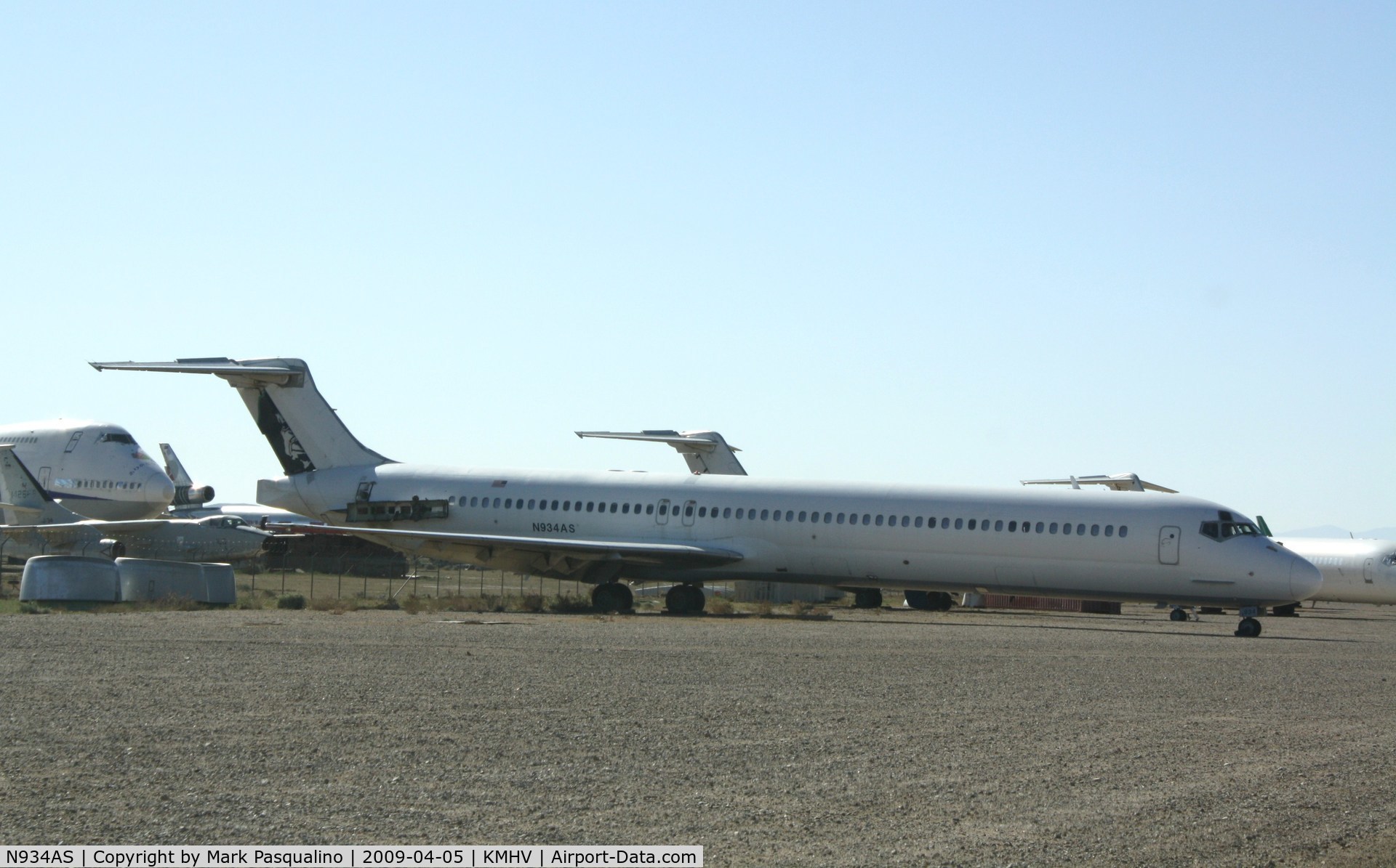 N934AS, 1985 McDonnell Douglas MD-83 (DC-9-83) C/N 49235, MD-83