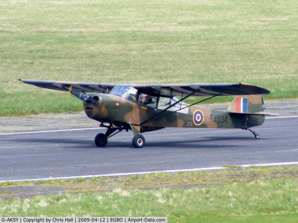 G-AKSY, 1944 Taylorcraft J Auster 5 C/N 1567, arriving at the Easter Wings and Wheels Charity fly in, at Halfpenny Green