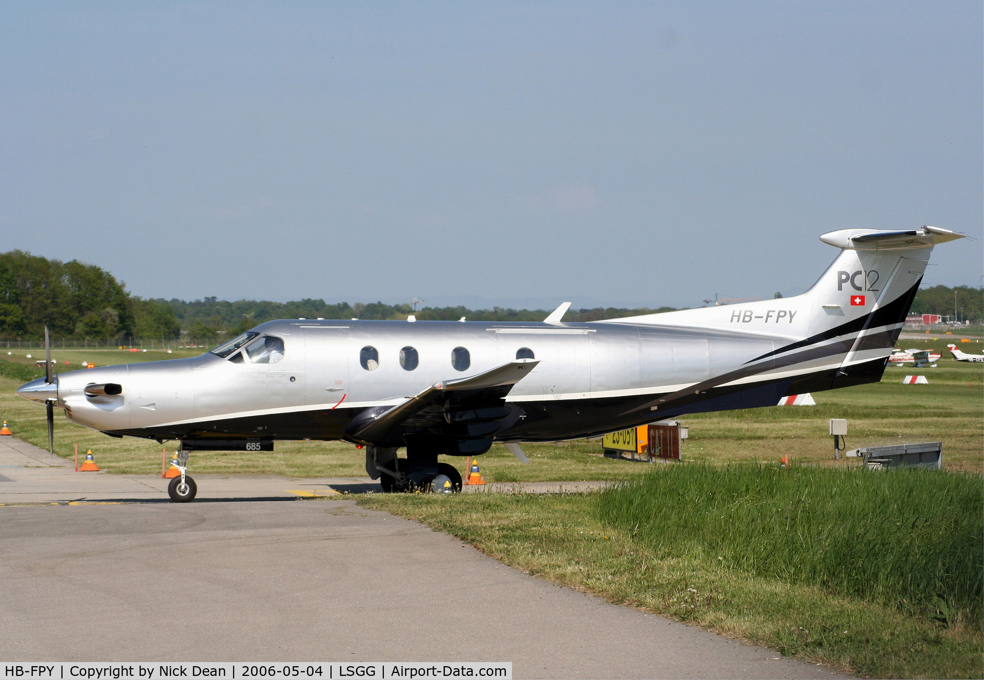 HB-FPY, 2005 Pilatus PC-12/47 C/N 685, LSGG