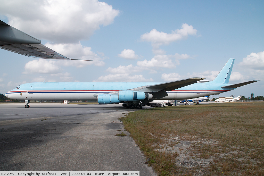 S2-AEK, 1967 Douglas DC-8-61F C/N 45888, Douglas DC8-61