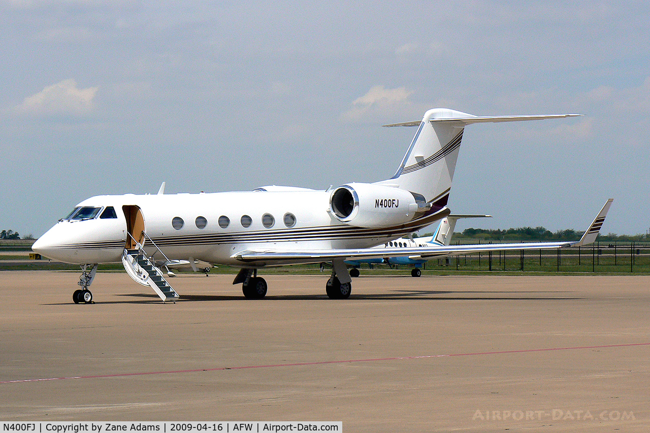 N400FJ, 2002 Gulfstream Aerospace G-IV C/N 1494, At Alliance - Fort Worth