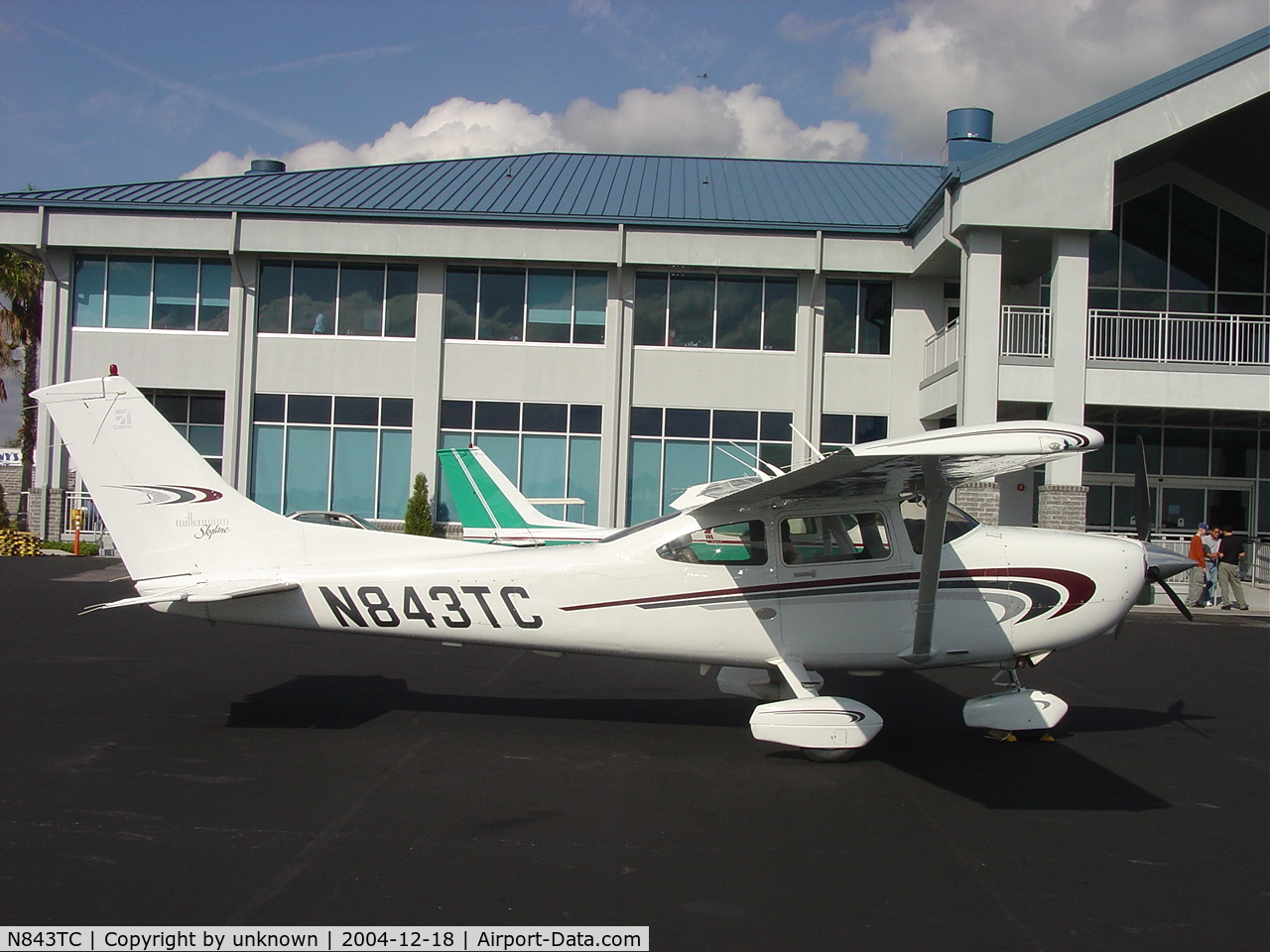 N843TC, 2000 Cessna 182S Skylane C/N 18280843, Millenium version of 182 I once owned