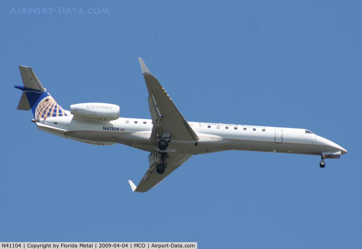 N41104, 2002 Embraer ERJ-145XR (EMB-145XR) C/N 145646, Continental Expressjet E145XR