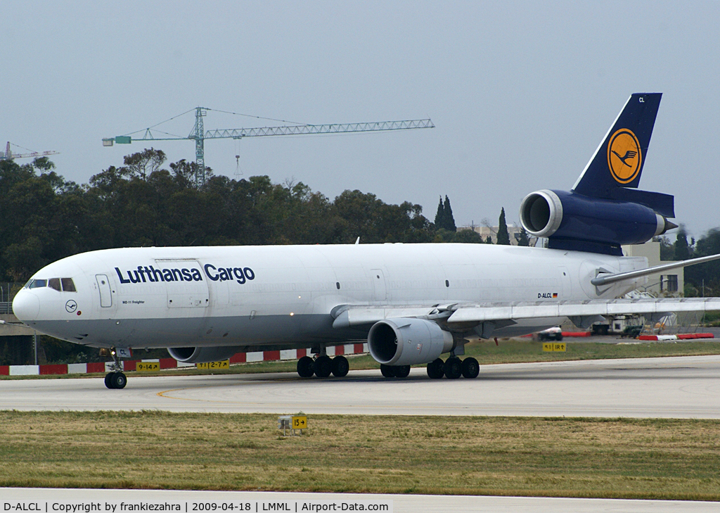 D-ALCL, 2000 McDonnell Douglas MD-11F C/N 48804, Lufthansa Cargo outbound for Frankfurt