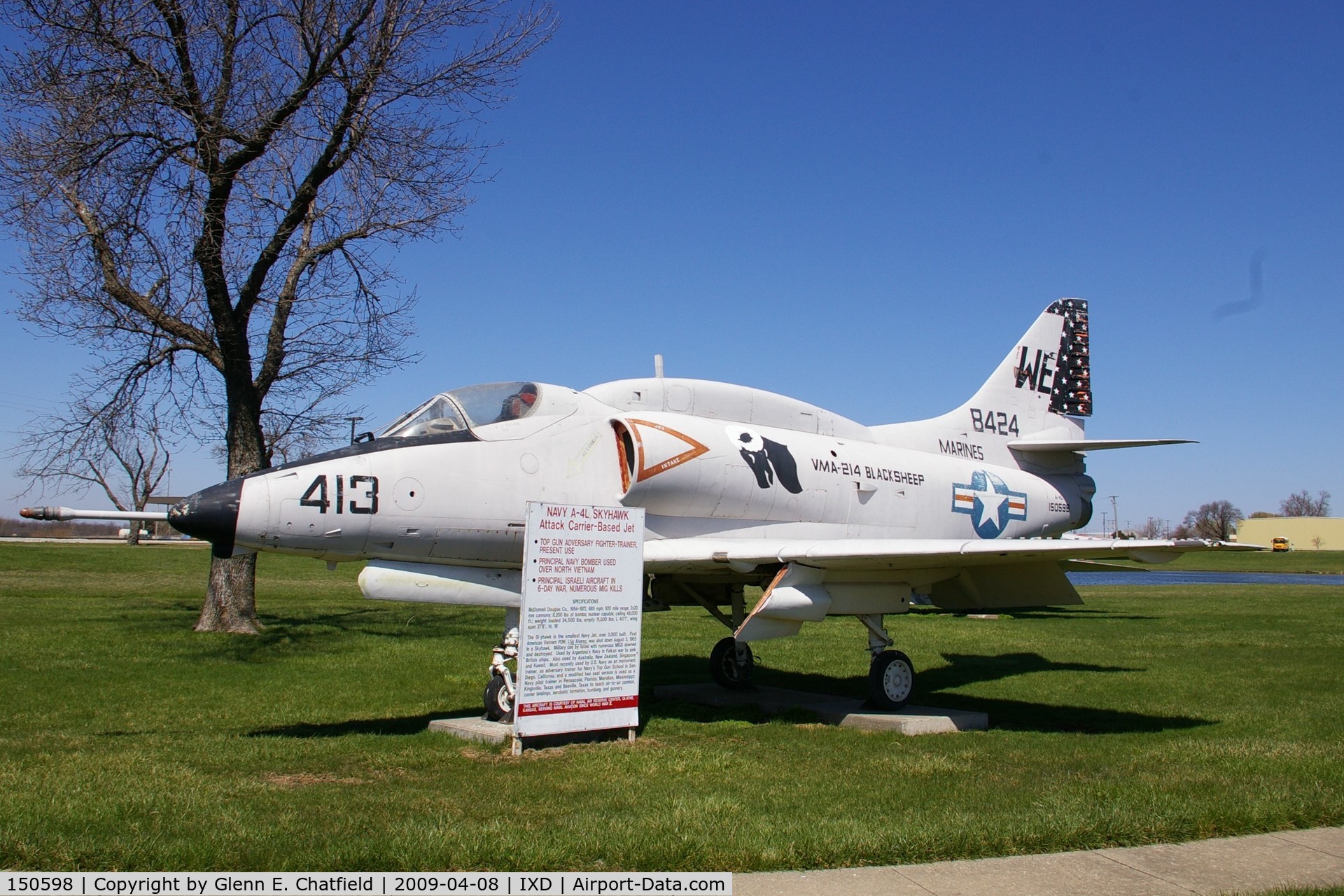 150598, Douglas A-4C Skyhawk C/N 13011, Displayed by the Army National Guard area