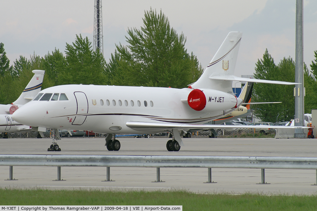 M-YJET, 2008 Dassault Falcon 2000EX EASy C/N 148, MyJet Ltd. Dassault Falcon 2000