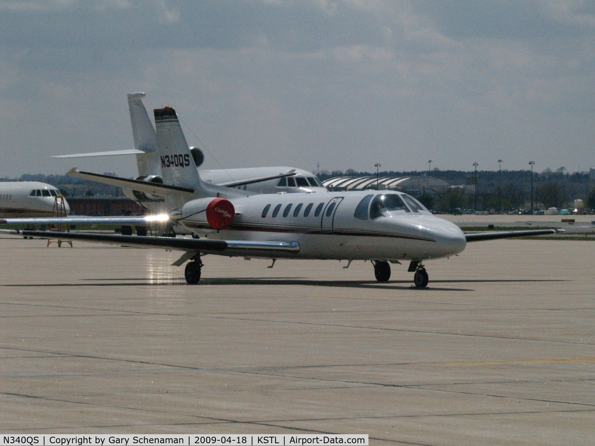 N340QS, 1999 Cessna 560 Citation Ultra C/N 560-0514, ON TARMAC