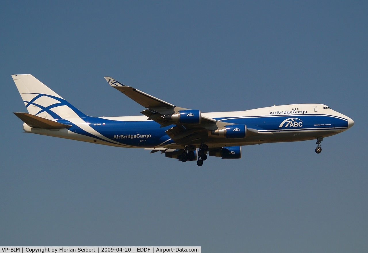VP-BIM, 2008 Boeing 747-4HAERF C/N 35237, Short final rwy 07R