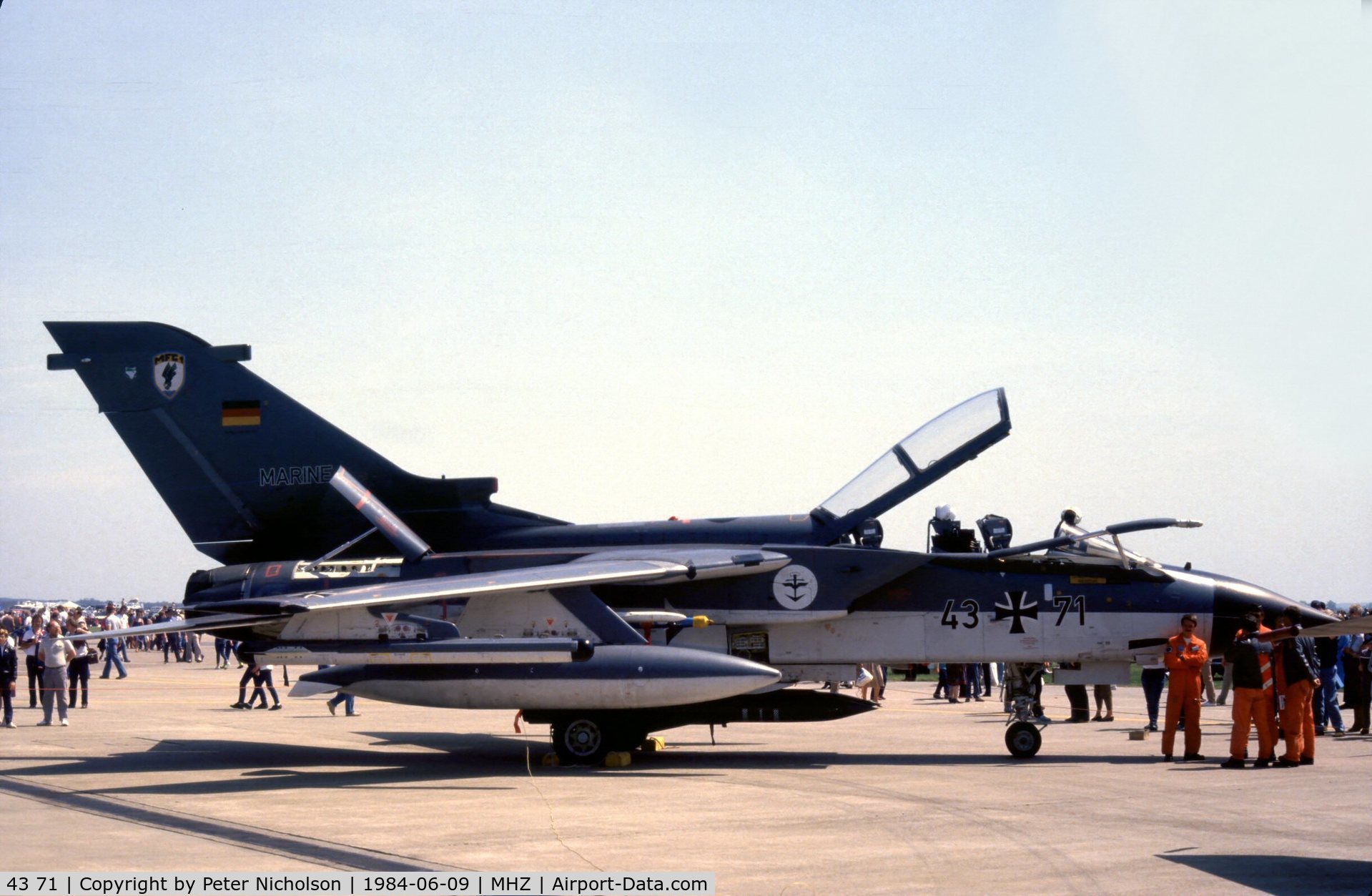 43 71, Panavia Tornado IDS C/N 186/GS044/4071, Tornado IDS of German Marineflieger MFG-1 at the 1984 RAF Mildenhall Air Fete.