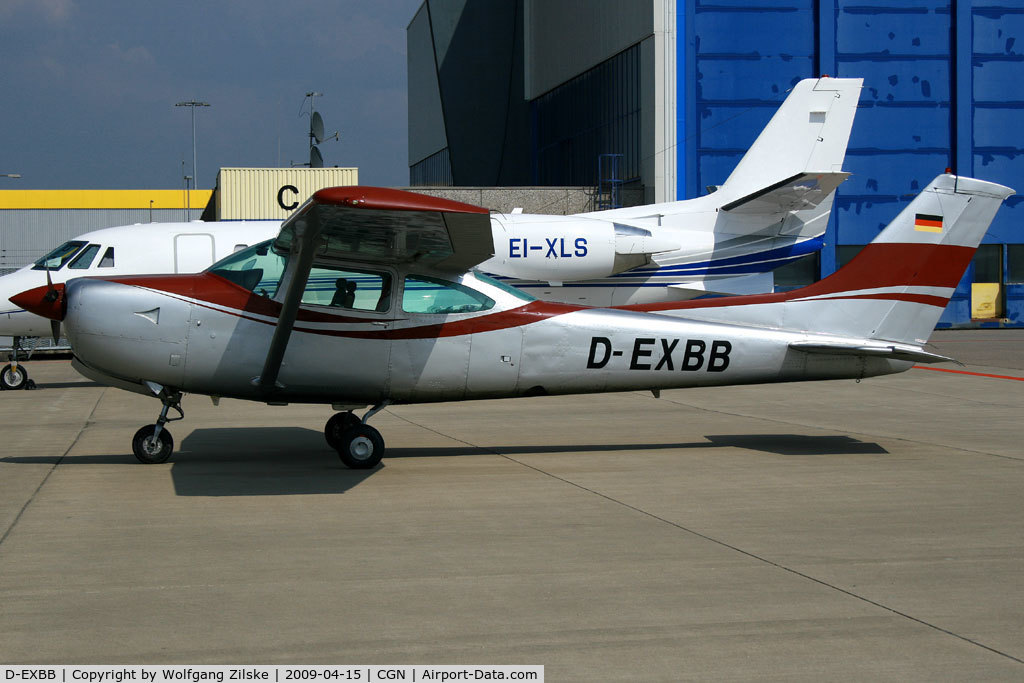 D-EXBB, Reims FR182 Skylane RG C/N FR1820026, visitor