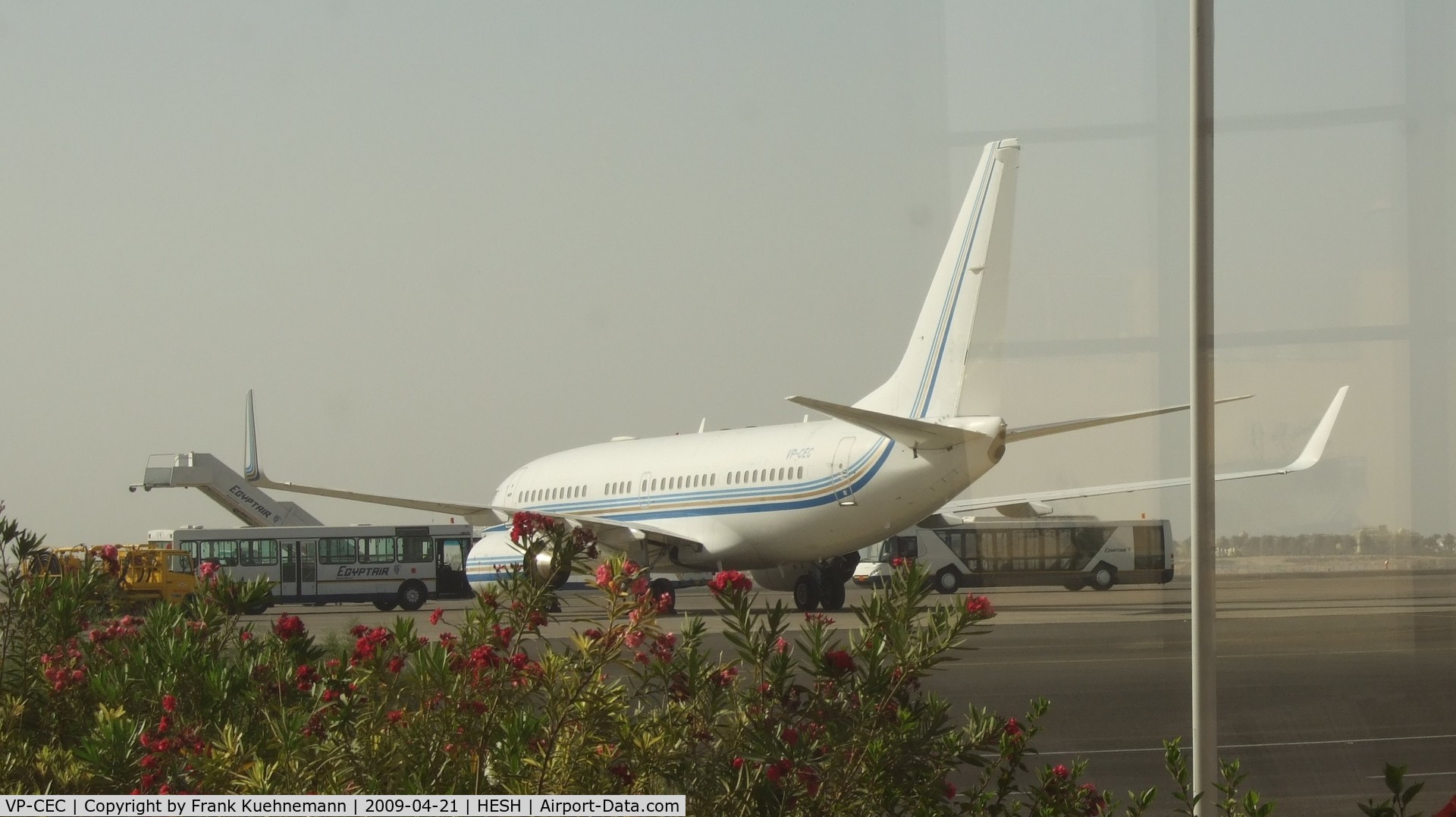VP-CEC, 1999 Boeing 737-7AW BBJ C/N 30031, Who is around in South Sinai?