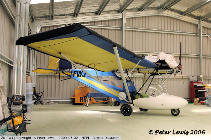 ZK-FWJ, Micro Aviation B22 Bantam C/N 0094, P J Barrowman, Waimauku