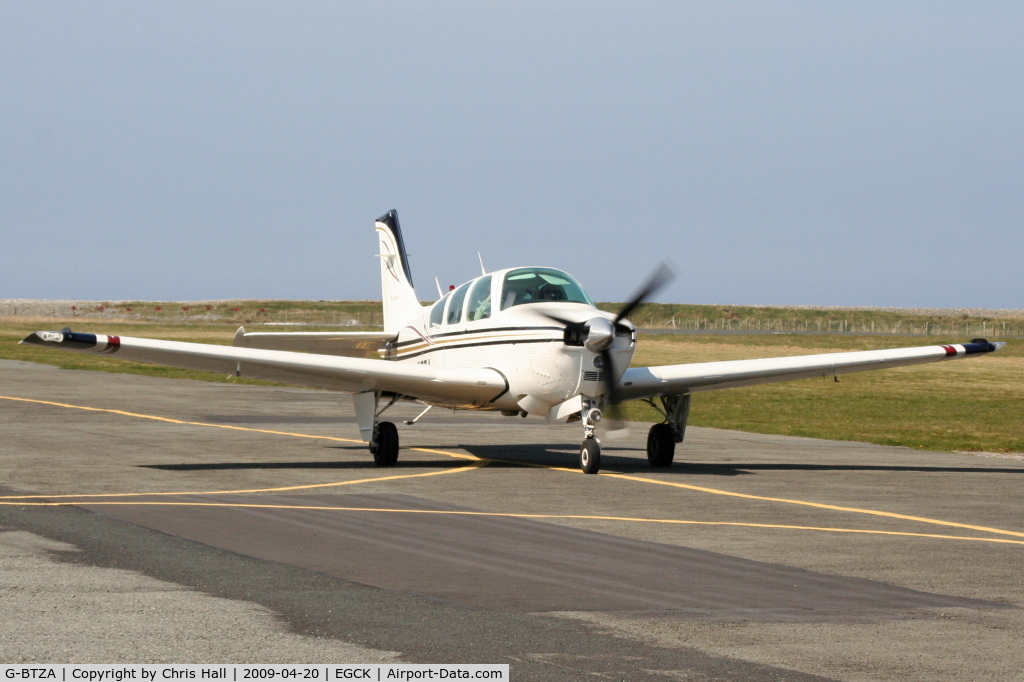 G-BTZA, 1981 Beech F33A Bonanza C/N CE-957, Previous ID: PH-BNT