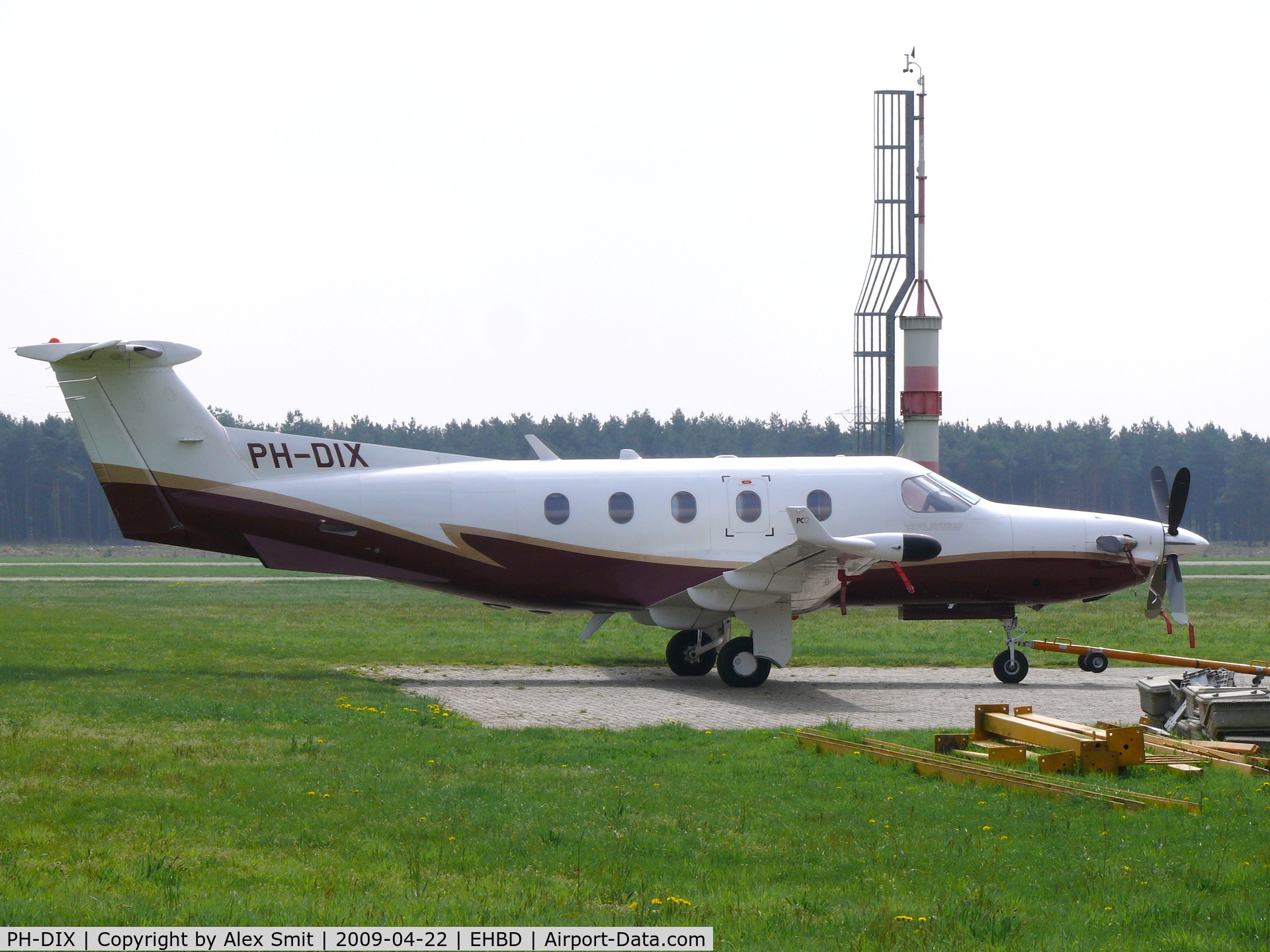 PH-DIX, 2000 Pilatus PC-12/45 C/N 309, Pilatus PC-12/45 PH-DIX Din-Air