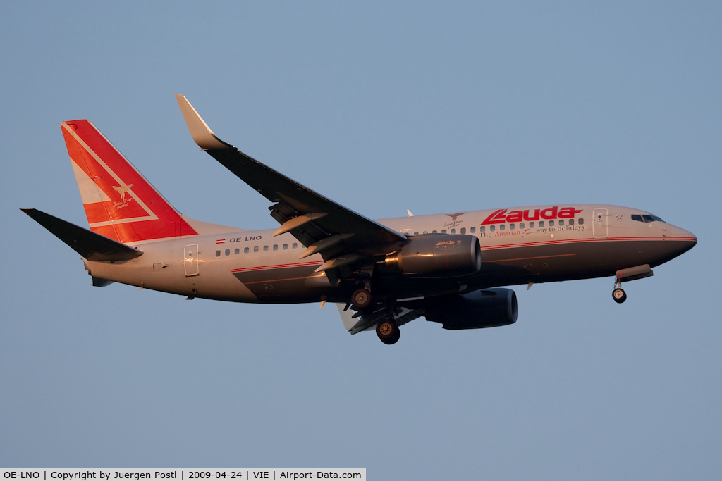 OE-LNO, 2001 Boeing 737-7Z9 C/N 30419, Boeing 737-7Z9