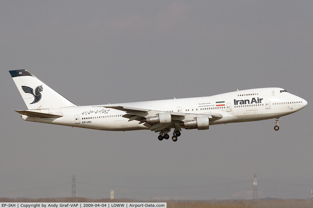 EP-IAH, 1976 Boeing 747-286M C/N 21218, Iran Air 747-200