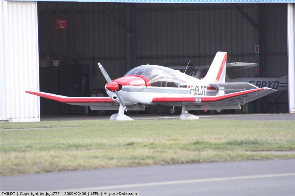 F-GLDT, Robin DR-400-120 Dauphin 2+2 C/N 2102, on display at Logne