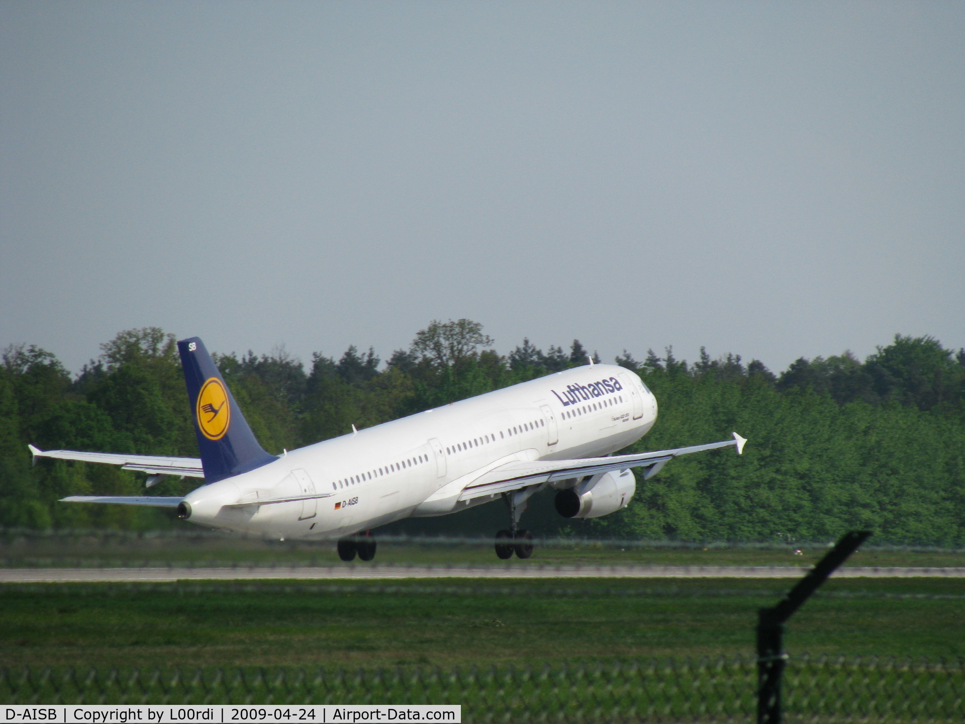 D-AISB, 1999 Airbus A321-231 C/N 1080, D-AISB