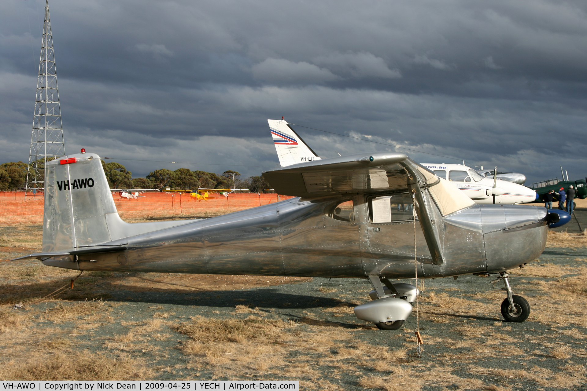 VH-AWO, 1959 Cessna 150 C/N 17668, YECH