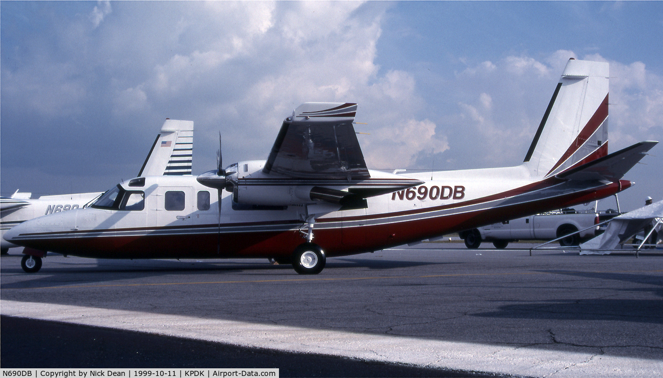 N690DB, 1974 Aero Commander 690A Turbo Commander C/N 11226, KPDK