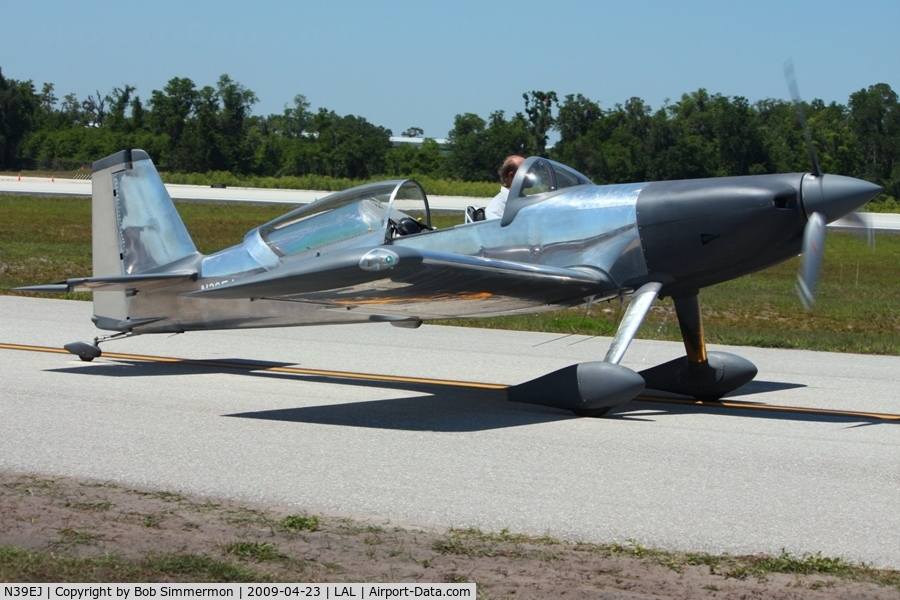 N39EJ, 2006 Team Rocket F-1 Rocket C/N 039, Arriving at Sun N Fun '09 - Lakeland, Florida