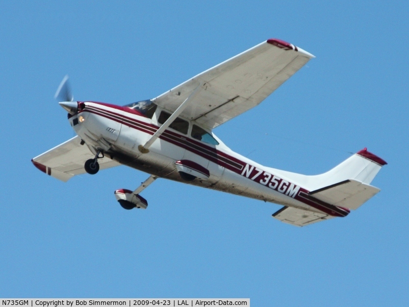N735GM, Cessna 182Q Skylane C/N 18265413, Departing Sun N Fun 2009 - Lakeland, Florida