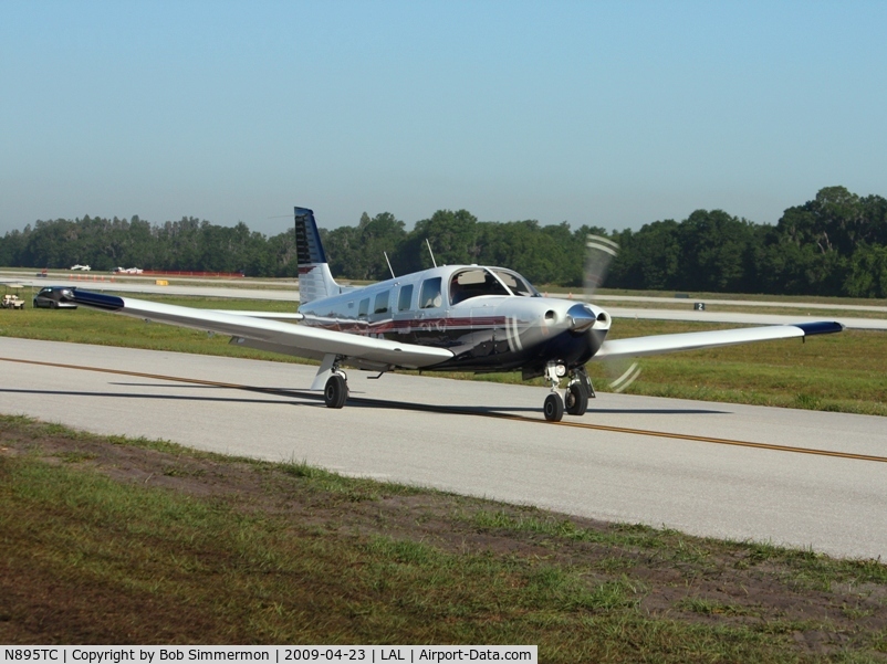 N895TC, 1995 Piper PA-32R-301 C/N 3246004, Sun N Fun 2009 - Lakeland, Florida