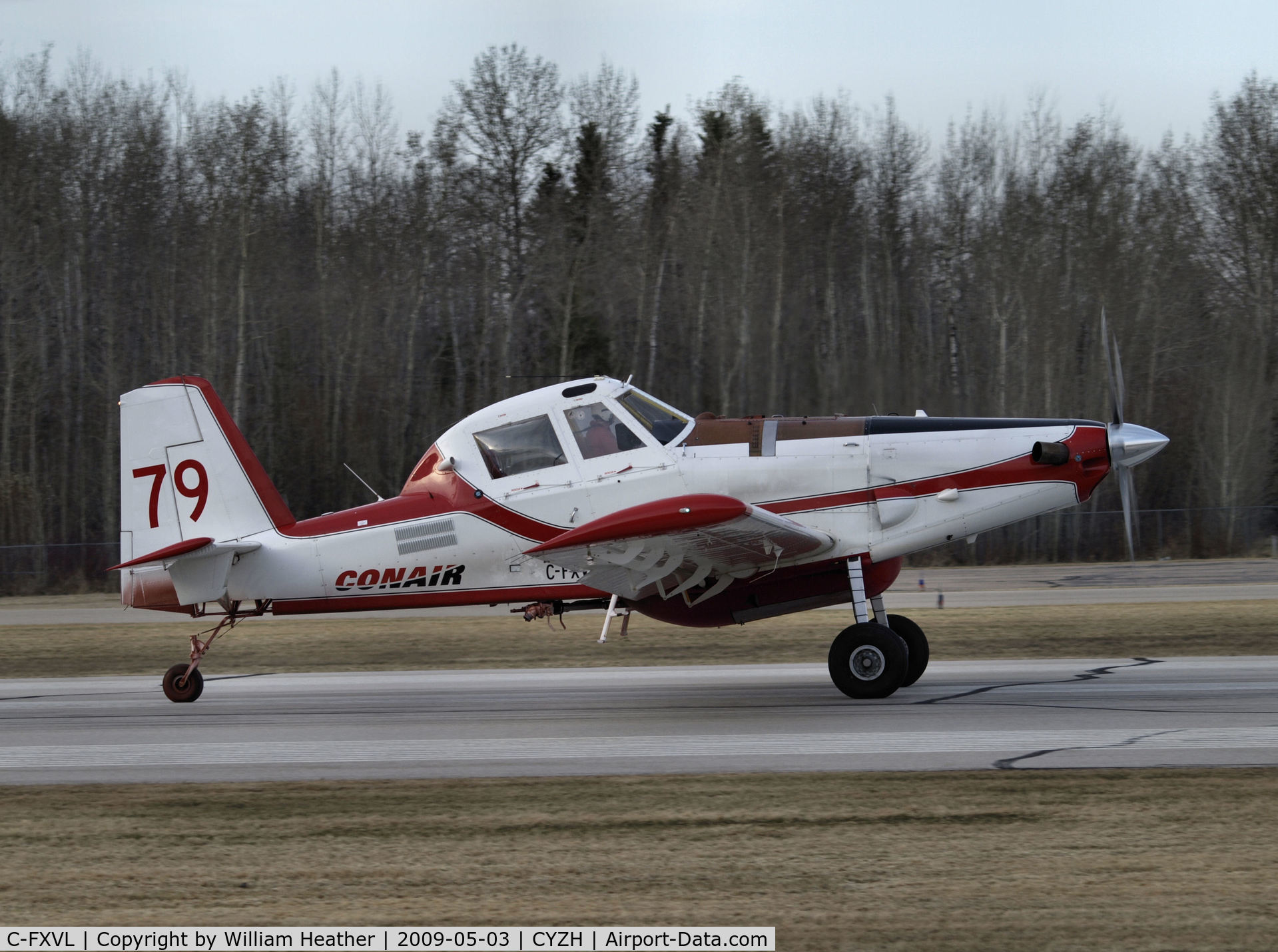 C-FXVL, 1996 Air Tractor AT-802 C/N 802-0034, Taking off from Slave Lake Air Tanker Base
