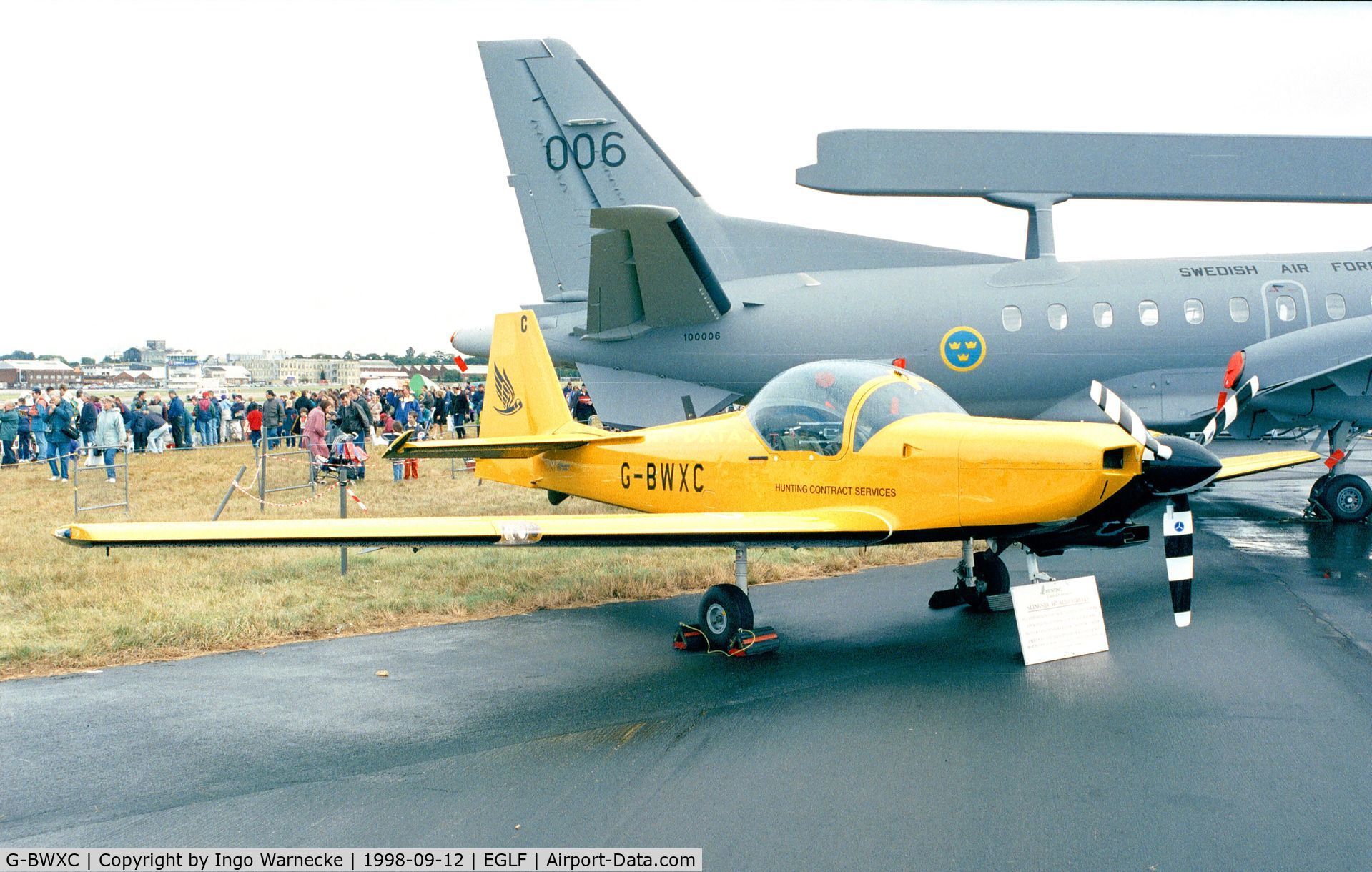 G-BWXC, 1996 Slingsby T-67M-260 Firefly C/N 2238, Slingsby T-67M260 Firefly at Farnborough International 1998