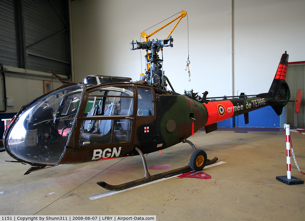 1151, Aérospatiale SA-341F Gazelle C/N 1151, Used as a static airframe during LFBY Open Day 2008