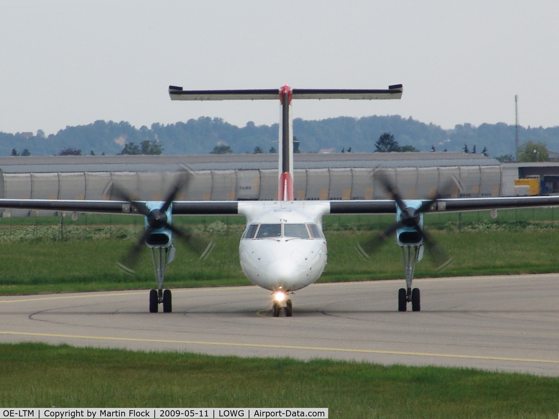 OE-LTM, 1998 De Havilland Canada DHC-8-311 Dash 8 Dash 8 C/N 527, .