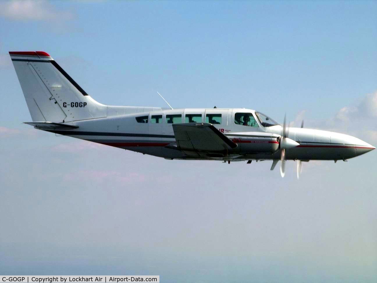 C-GOGP, 1981 Cessna 402C C/N 402C0516, GOGP in flight