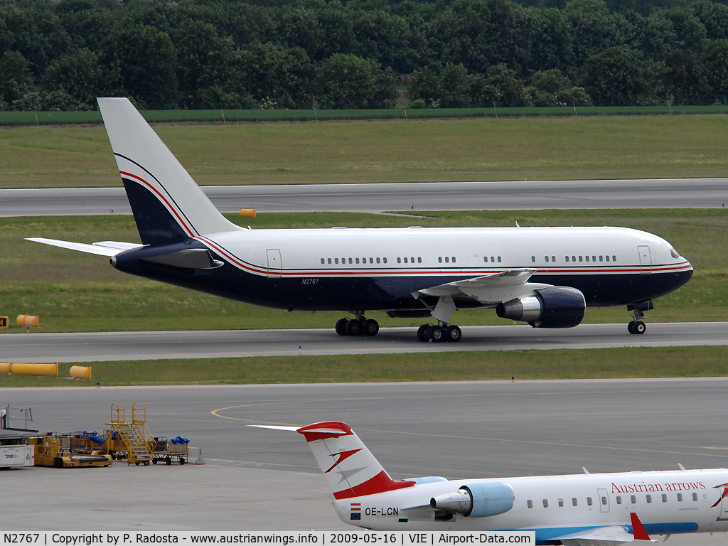 N2767, 1987 Boeing 767-238ER C/N 23896, Bill Clinton arrived from HAM in VIE for the Life Ball 2009