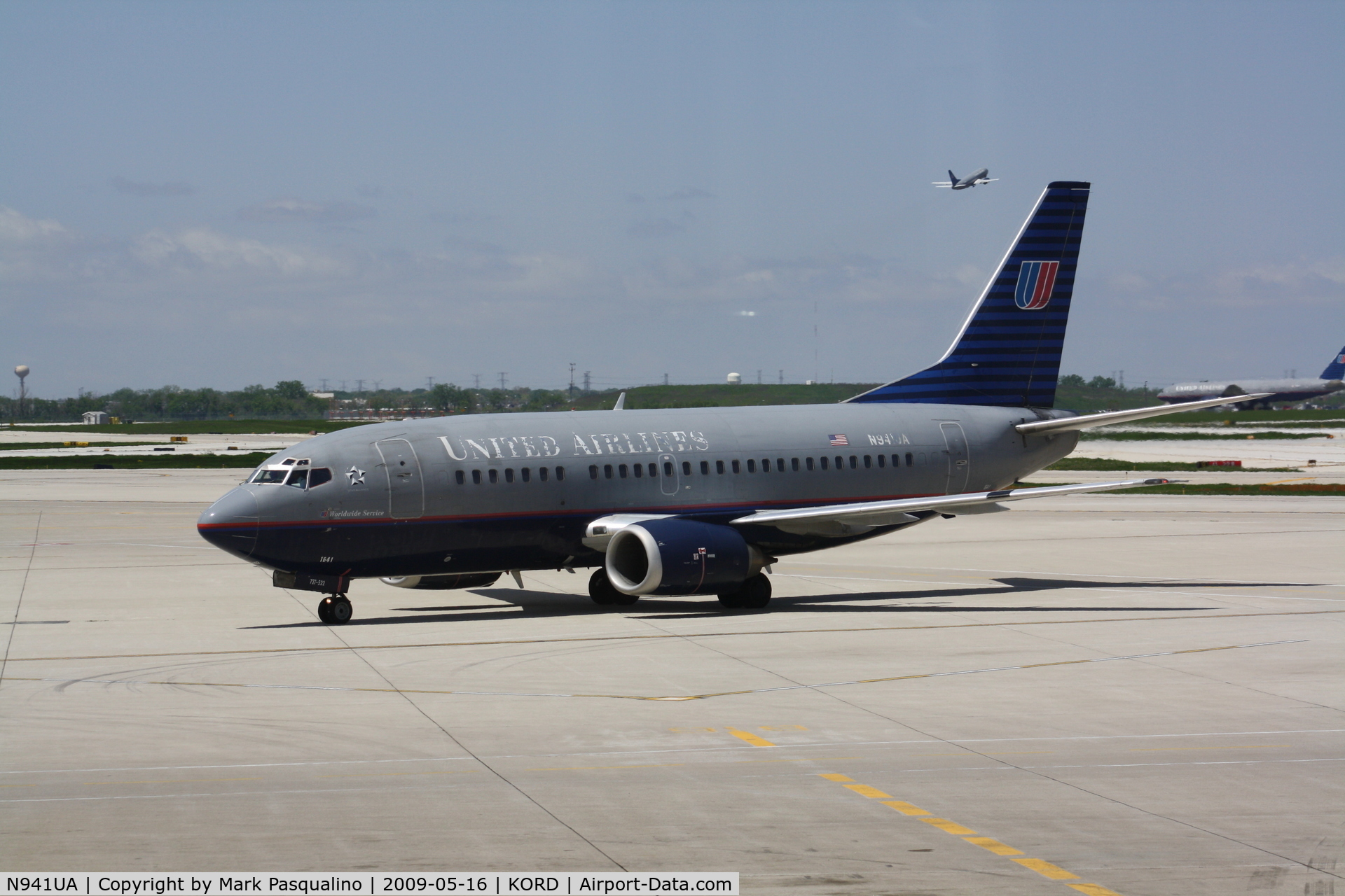 N941UA, 1992 Boeing 737-522 C/N 26676, Boeing 737-500