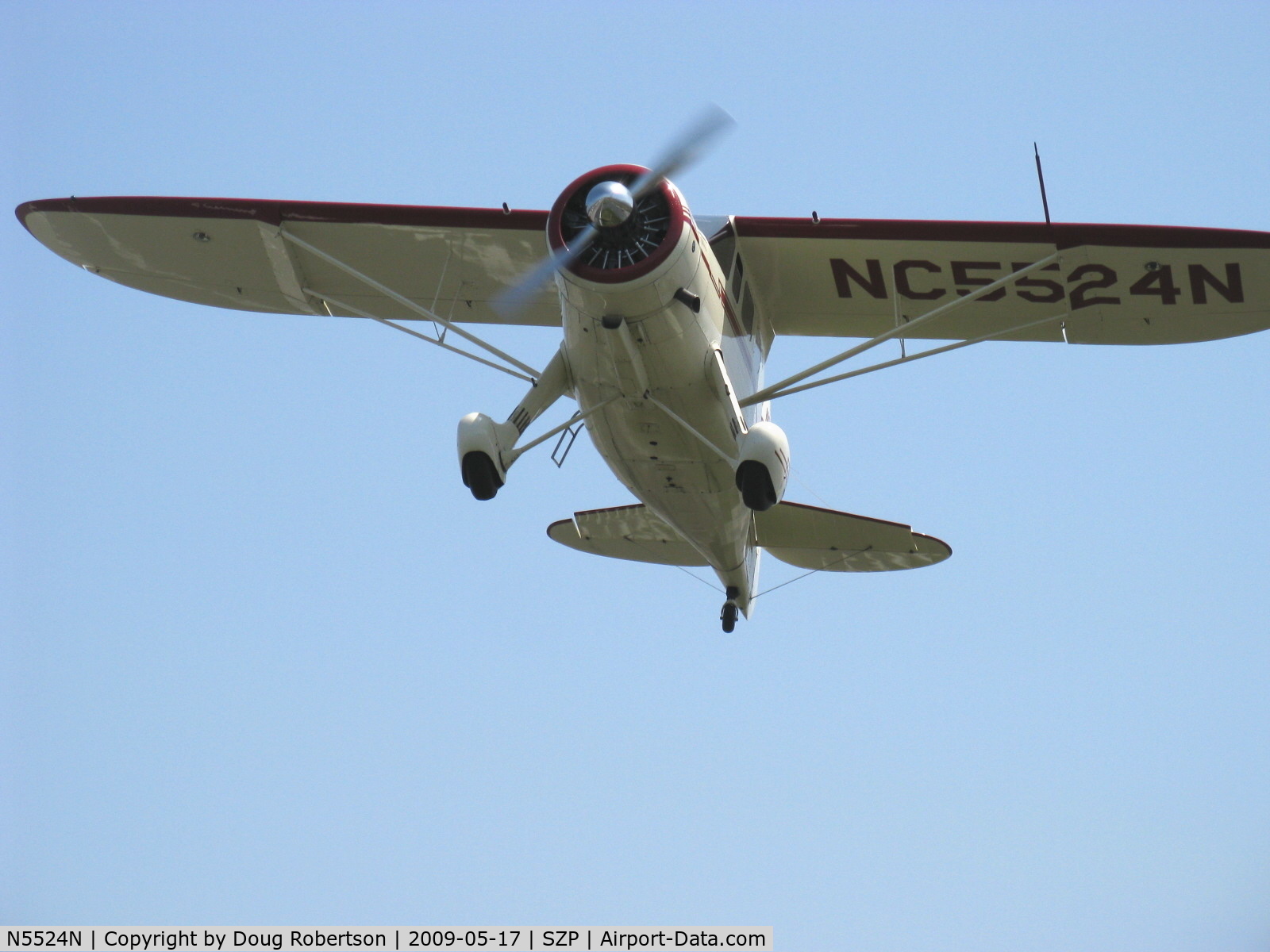 N5524N, 1943 Howard Aircraft DGA-15P C/N 890, 1943 Howard DGA-15P 'Mr. Hooligan', P&W R-985 450 Hp, takeoff climb and turn Rwy 22