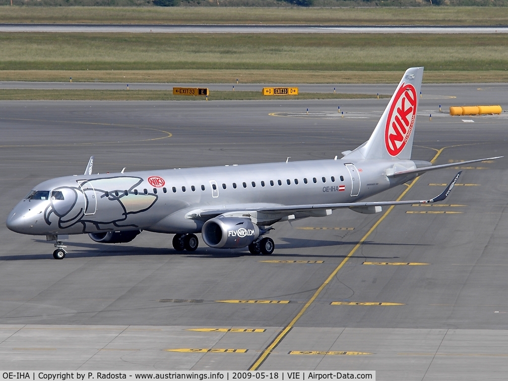 OE-IHA, 2009 Embraer 190LR (ERJ-190-100LR) C/N 19000285, The plane arrived on May 16th at 03:41hrs in VIE. On May 18th it performed its first (crew training) flight to Maribor.