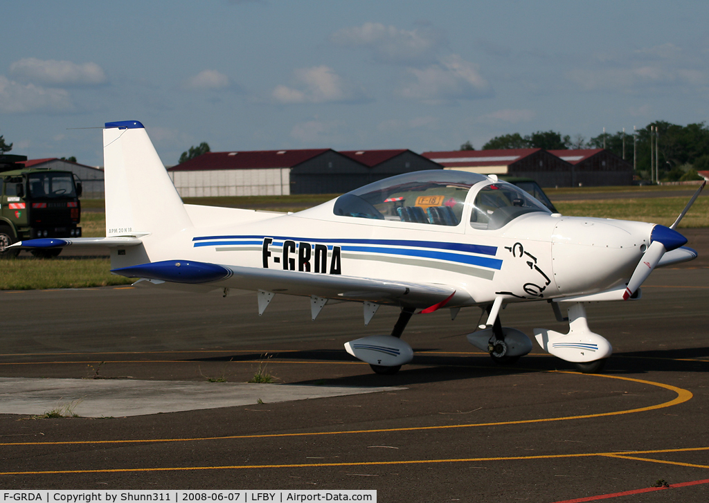 F-GRDA, 2006 Issoire APM 20 Lionceau C/N 18, Static aircraft during LFBY Open Day 2008