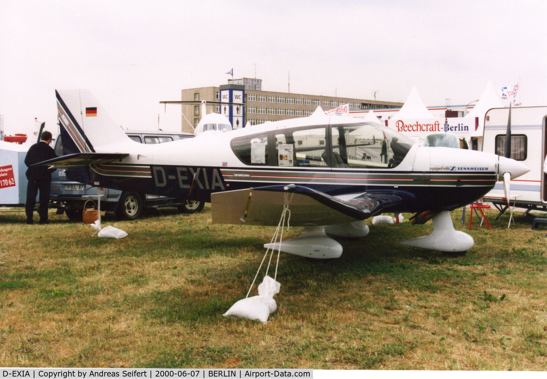 D-EXIA, Robin DR-400 C/N 0024, Berlin ILA 7.6.2000