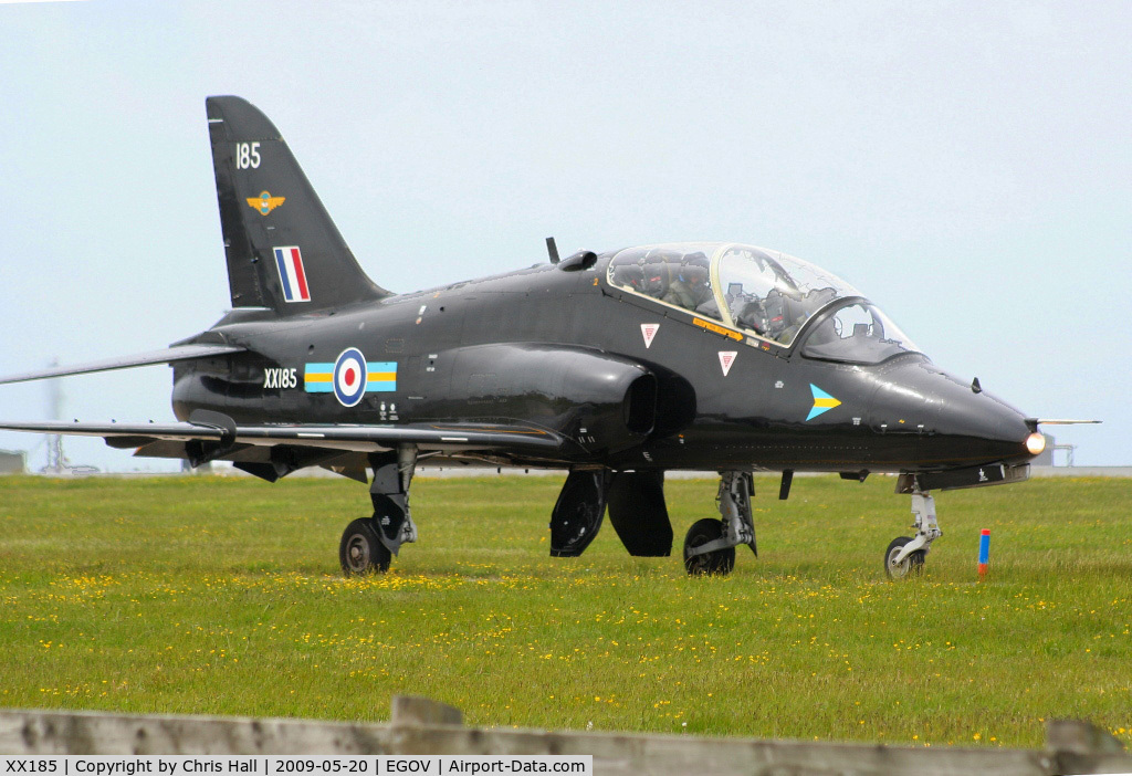 XX185, 1977 Hawker Siddeley Hawk T.1 C/N 032/312032, RAF No 4 FTS/208(R) Sqn
