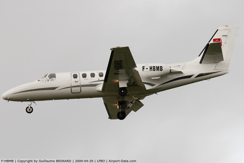 F-HBMB, 1982 Cessna 550 Citation II C/N 550-0324, Landing 32L