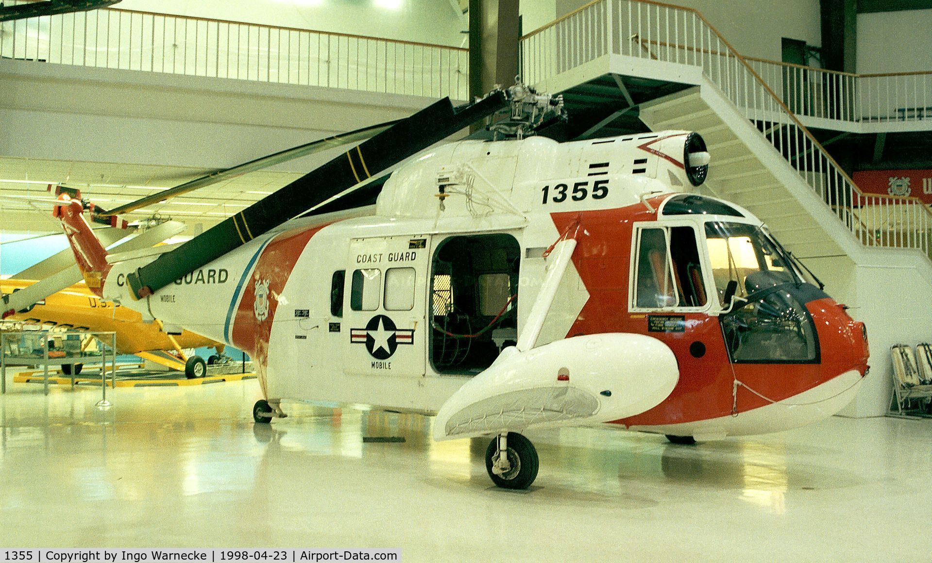 1355, Sikorsky HH-52A Sea Guard C/N 62.024, Sikorsky HH-52A Sea Guardian at the Museum of Naval Aviation, Pensacola FL