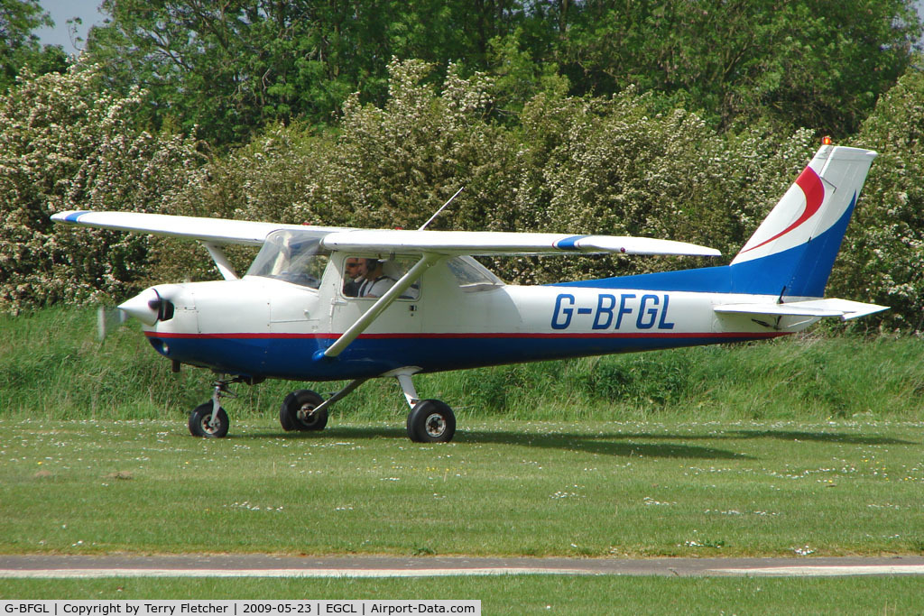 G-BFGL, 1977 Reims FA152 Aerobat C/N 0339, Cessna FA152 at 2009 May Fly-in at Fenland