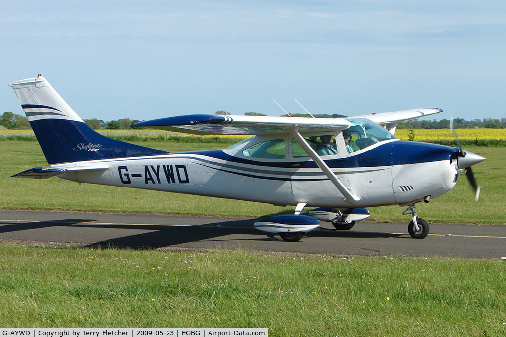 G-AYWD, 1971 Cessna 182N Skylane C/N 182-60468, at Leicester 2009 May Bank Holiday Fly-in