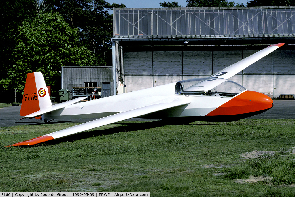 PL66, 1976 Schleicher ASK-13 C/N 13556, For years the Belgian Air Cadets used the older glider types for training. Recently the fleet was modernized and all the wooden aircraft were sold off.